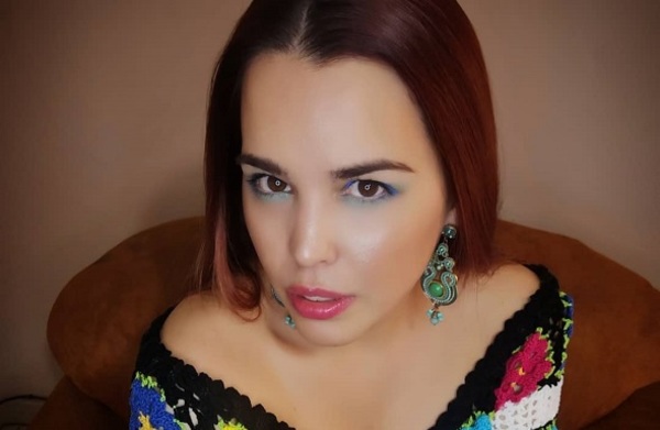 Robaron a la cantante Meli Hicks