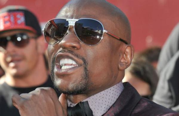 La desafiante propuesta de Mayweather a McGregor tras su retiro de la UFC - SNT