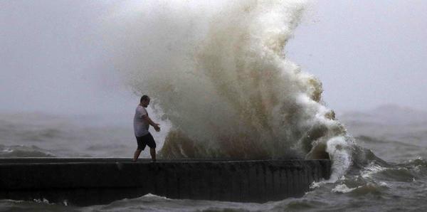 Remanentes de la tormenta tropical Cristóbal entran a Canadá