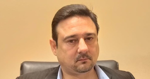 Buzarquis espera apoyo sobre proyecto para anular facturas de Ande y Essap