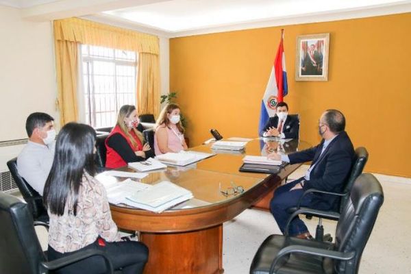 INDERT impulsa transferencia y regularización de tierras conocidas como Ex Café, Amambay