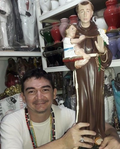 Encierro sumó muchos fieles a San Antonio | Crónica