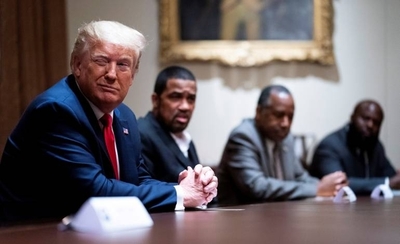 HOY / Trump anuncia que volverá a hacer mítines pese al coronavirus
