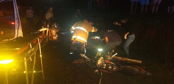 MUERTE TRAS CHOQUE FRONTAL ENTRE MOTOCICLETAS