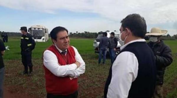 De manera burda, fiscal Benítez intenta “desmarcarse” de polémico allanamiento