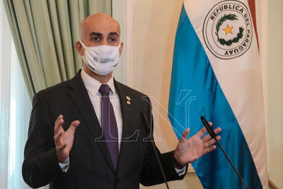 Mazzoleni brinda apoyo al personal de blanco ante denuncia de maltratos