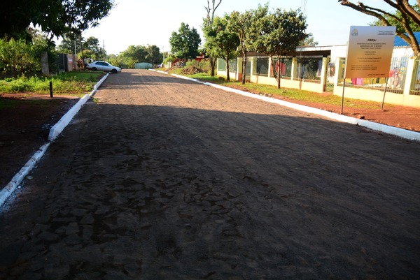45 nuevos empedrados en diversos barrios de CDE