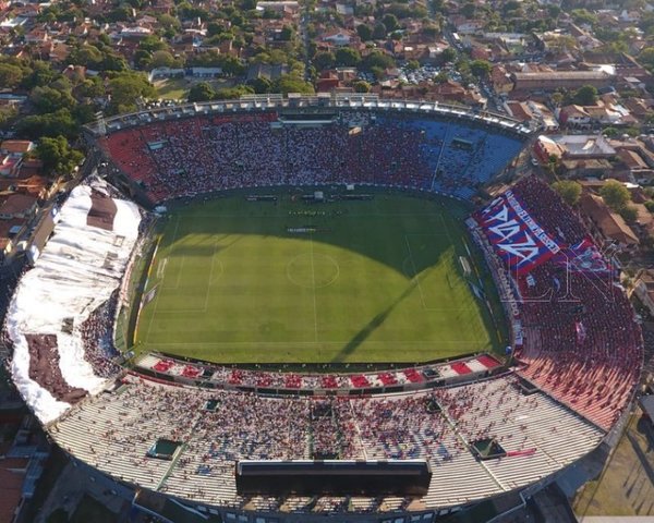 El fútbol paraguayo vuelve el próximo 17 de julio - ADN Paraguayo