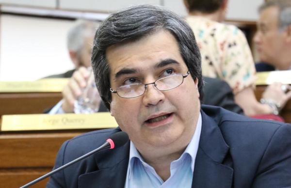 Filizzola critica a Diputados por “tratar de tapar la corrupción y buscar la impunidad” - ADN Paraguayo