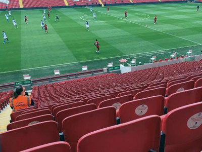 Liverpool golea al Blackburn en un amistoso