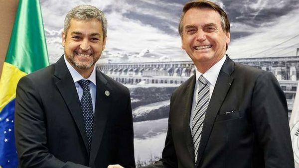 Oficializan cupo de compra para brasileños en el exterior