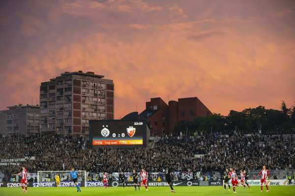 El regreso del público a los estadios en Serbia