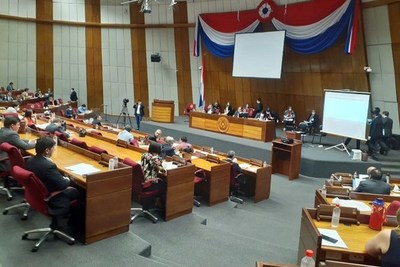 En sesión extra, Diputados trata mañana “Proyecto Godoy” y voto de censura a Petta - ADN Paraguayo