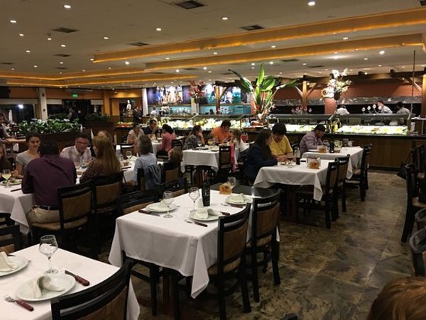 Restaurantes, listos para comenzar un largo camino de recuperación
