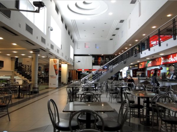 Piden reapertura de patios de comida en fase 3 de cuarentena inteligente