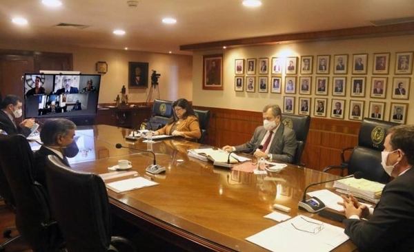 HOY / Corte resuelve que las declaraciones juradas de autoridades sean públicas