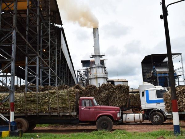 Guairá: Realizan prueba general de la planta de Petropar para inicio de zafra