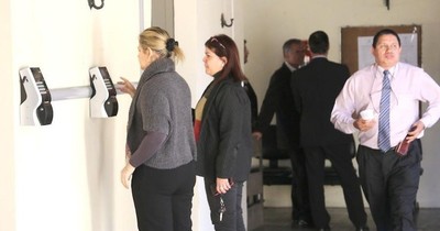 Atención funcionarios públicos: Gobierno apunta a limitar los cargos de confianza