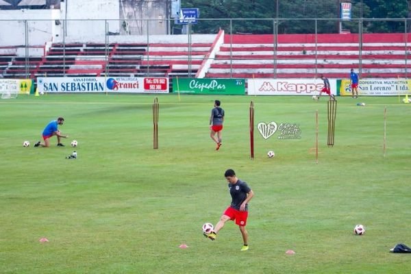 Desean incluir el protocolo en el reglamento - Fútbol - ABC Color