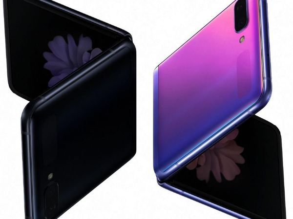 El primer e innovador smartphone plegable ya se vende en Paraguay