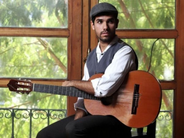 Concierto del guitarrista Julio Cristaldo