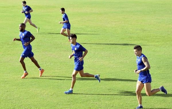 Auriazules cobran, los “militares” no - Deportes - ABC Color