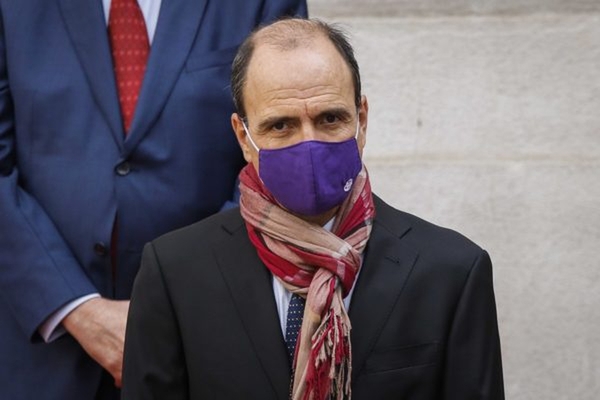 El ministro de Desarrollo de Chile dio positivo al COVID-19 » Ñanduti