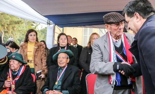HOY / Cartes recuerda los 85 años de la Paz del Chaco