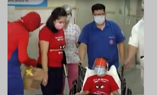Niño baleado por policías durante persecución, ya está en su casa - ADN Paraguayo