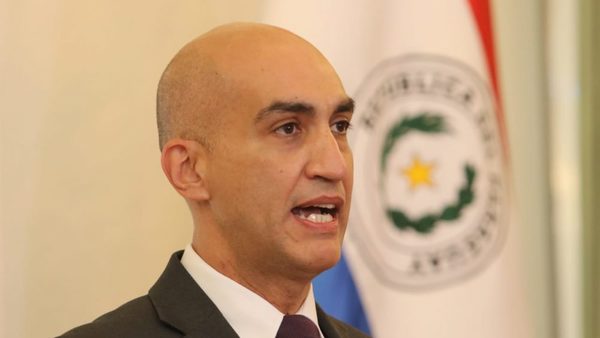 Mazzoleni confirma 1.254 casos de Covid-19 en el país