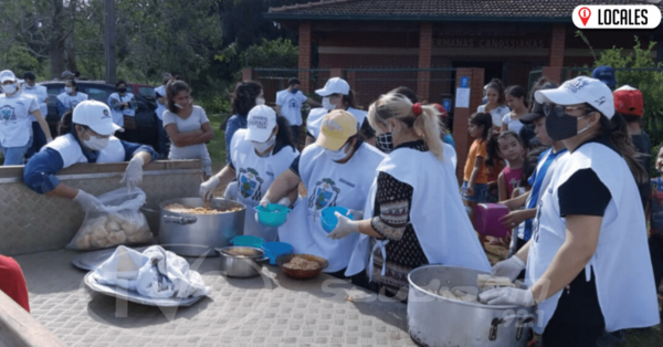 Funcionarios de la Diócesis de Encarnación brindaron almuerzo para 250 personas