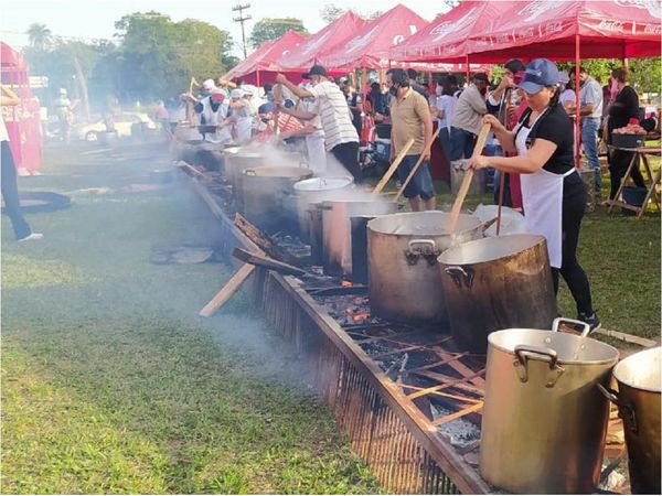 Realizan mega olla popular para más de 20.000 personas en Guairá