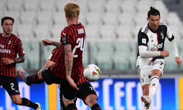Pese al penal errado por Cristiano, Juventus accede a la final de la Copa Italia