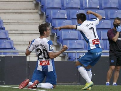 El colista Espanyol triunfa