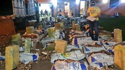 Incautan marihuana escondida entre bolsas de mandioca | Noticias Paraguay
