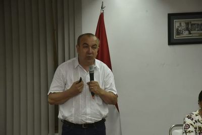 MEC: Viceministro afirma que aún no hay fecha para retorno a clases y esta semana definirán esquema de evaluación - Contacto Ciudadano - ABC Color