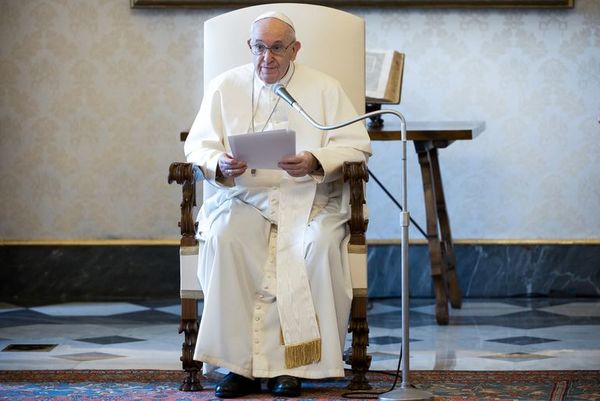 Tras la pandemia, el papa invita a “tender la mano a los pobres” - Mundo - ABC Color