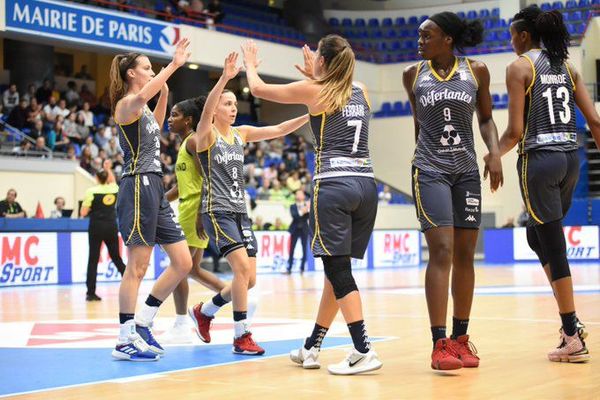 ¿Qué impidió que Paola Ferrari debute en el Girona durante el 2013? - Básquetbol - ABC Color