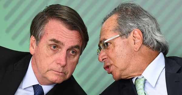 Ministro de Economía de Brasil dijo haber bloqueado exportación de respiradores a Paraguay