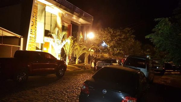 Fiscalía intervino en fiesta de cumpleaños - ABC en el Este - ABC Color