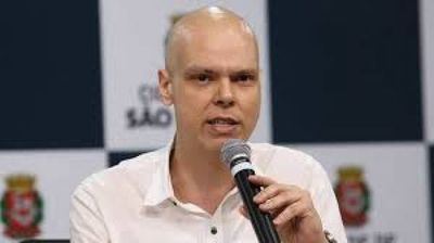 Alcalde de Sao Paulo, enfermo de cáncer, da positivo a COVID-19