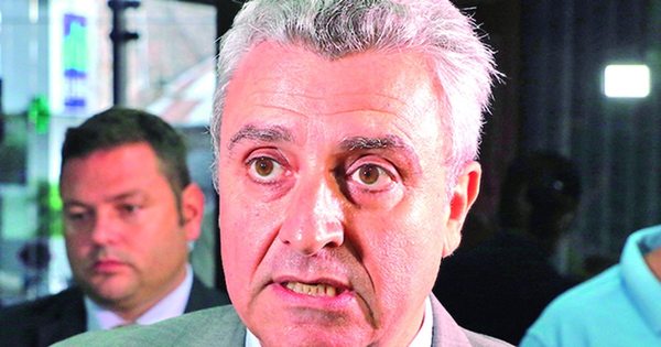 Villamayor confirma que senadora lo llamó por la captura de su hijo