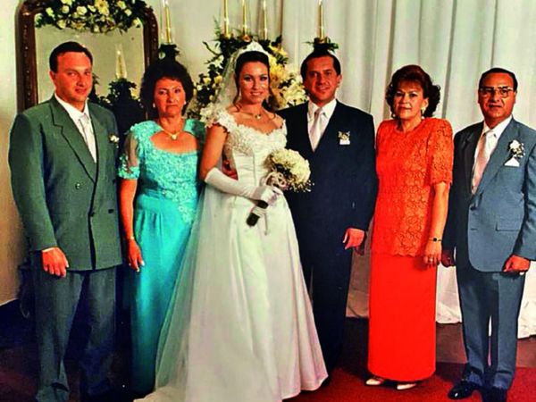 Bittar-Ríos Siempre unidos de la mano de Dios