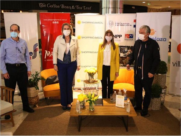 Patios de comida de los shoppings empezarían a trabajar el  miércoles