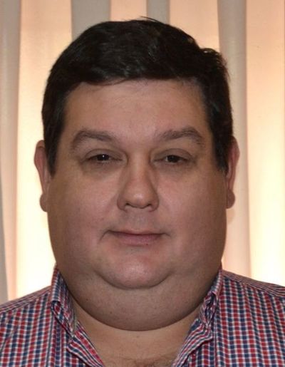 Hermano de senador fuerza su  balance - Política - ABC Color