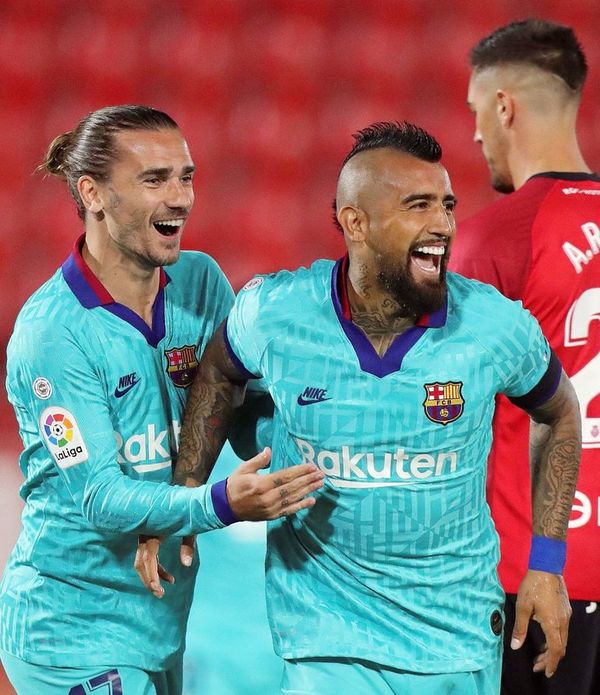 Barcelona golea 4-0 al Mallorca en su regreso a la competición - Deportes - ABC Color