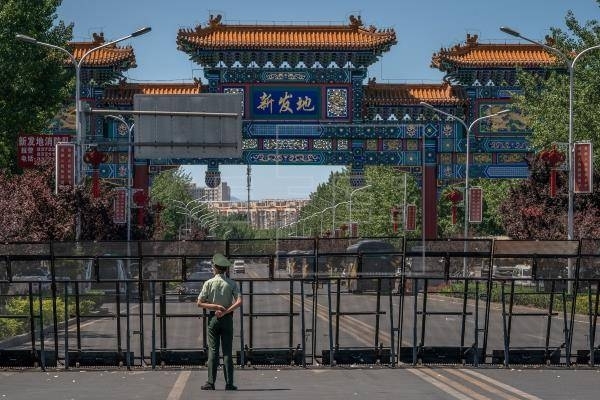 HOY / Pekín extrema las medidas contra un rebrote del virus