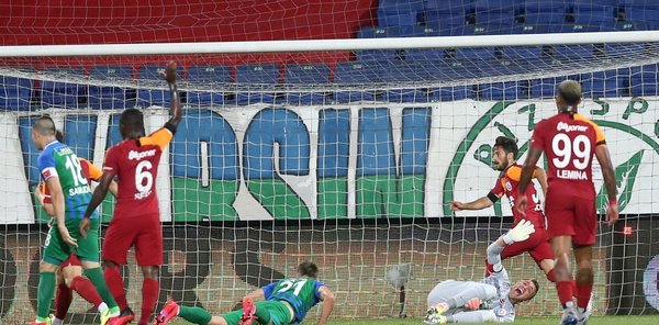 Muslera se pierde lo que queda de temporada en Turquía