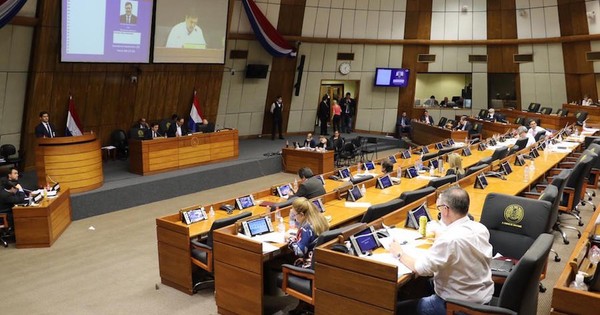 Senadores convoca desde mañana a candidatos para subcontralor