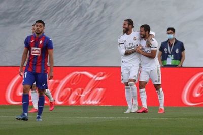 Real Madrid no falla y le sigue el paso al Barcelona